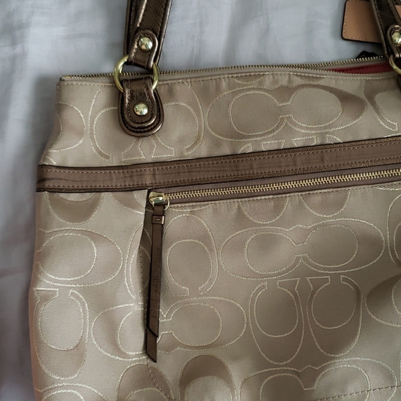Coach Poppy Gold Metallic Signature Sateen Tote - Picture 10 of 10